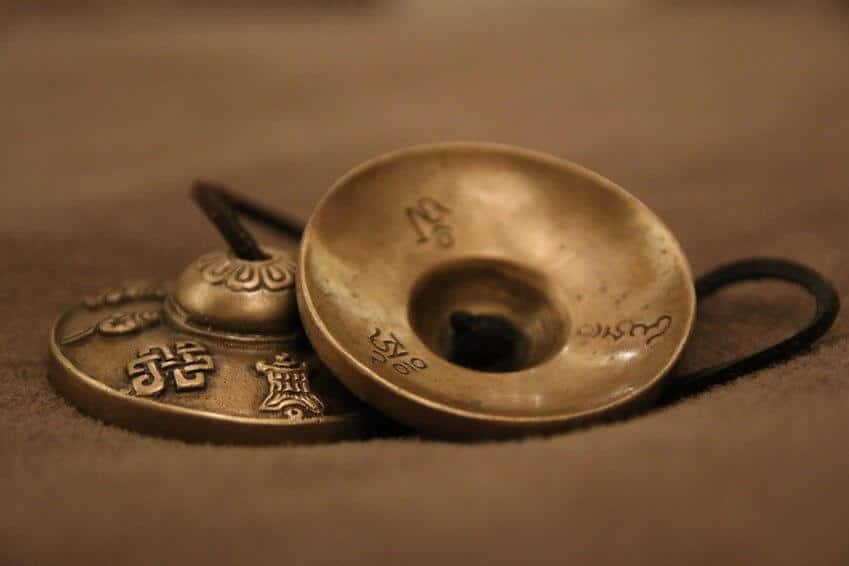 Bells of Mindfulness by Sister Dang Nhiem