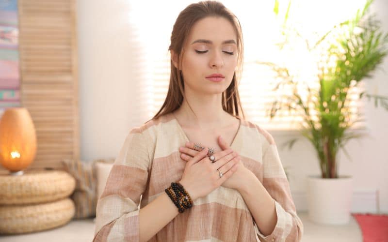 Heart Chakra Affirmations for Inner Bliss